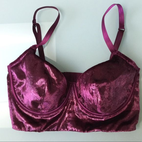 Victoria’s Secret VS Very Sexy Shimmer Velvet Bra - Picture 4 of 7
